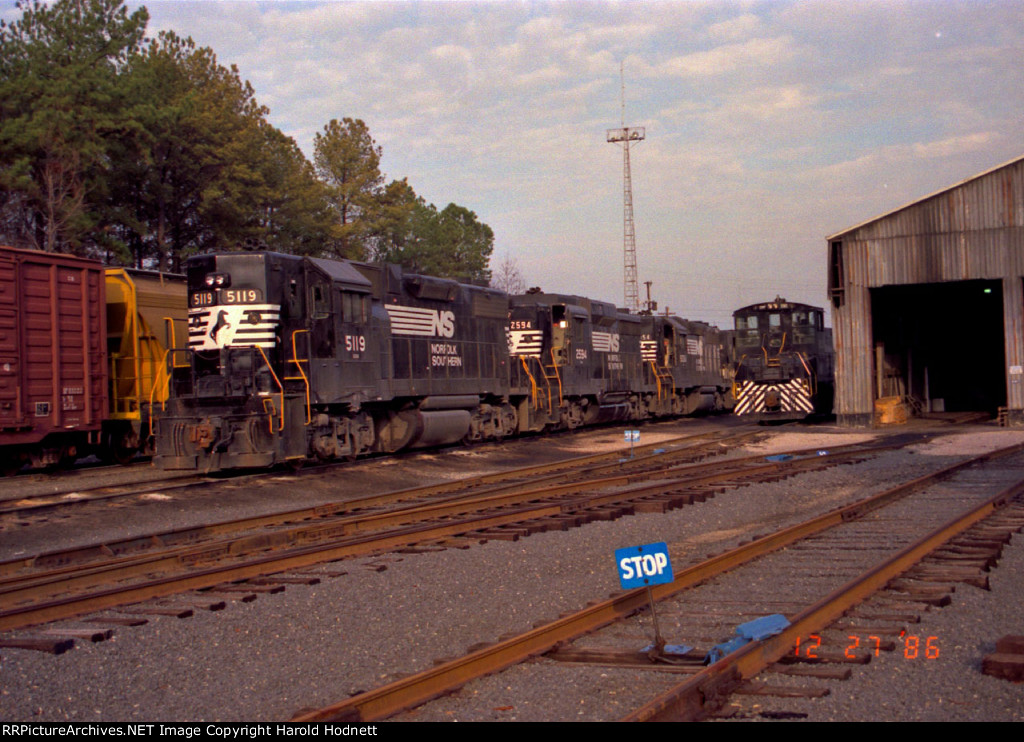 A collection of NS locos outside the engine shop